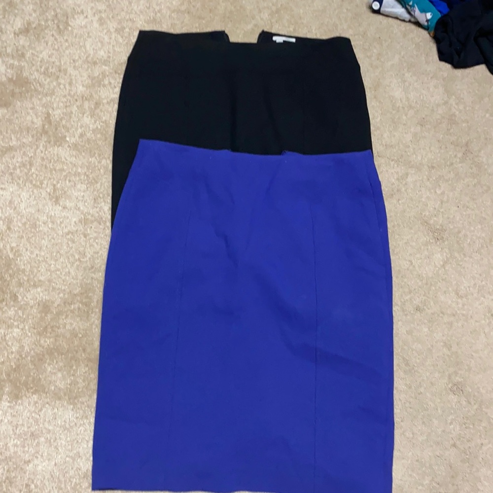 2 size 6 Halogen suit skirts